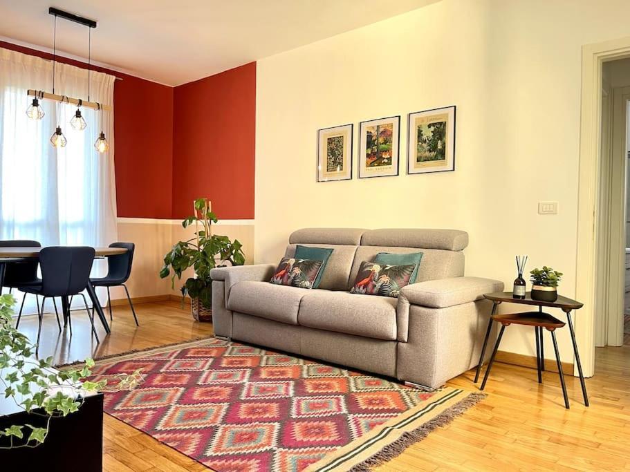 Appartamento Moderno In Tenuta Melloni Anzola dell'Emilia Buitenkant foto