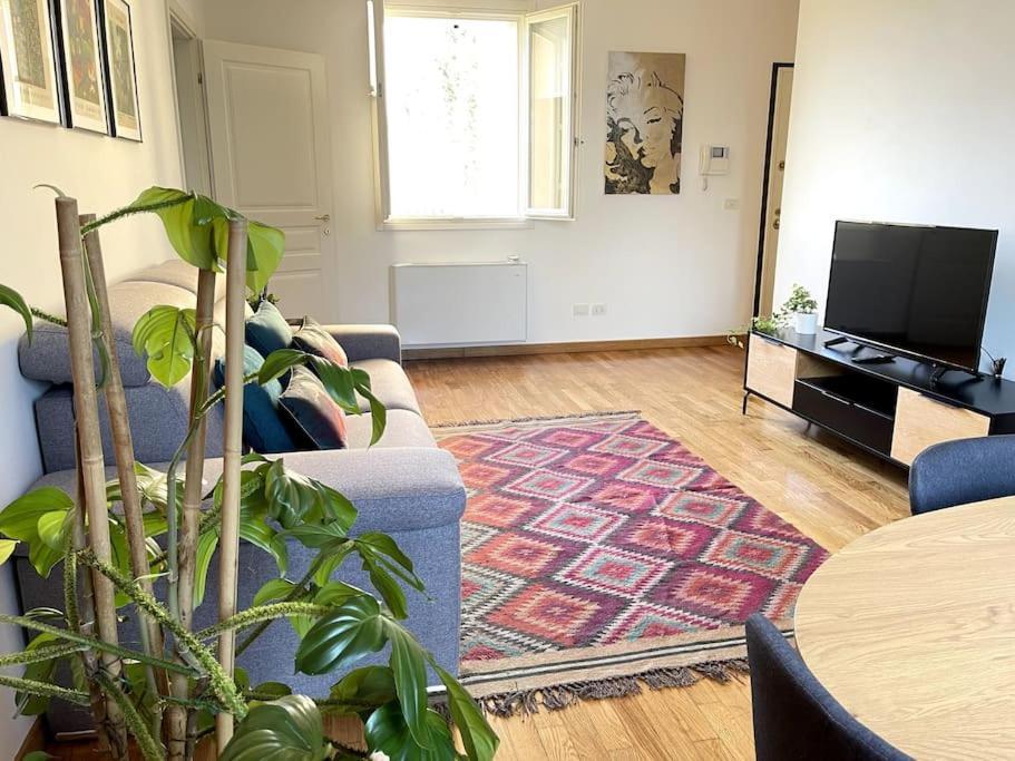 Appartamento Moderno In Tenuta Melloni Anzola dell'Emilia Buitenkant foto